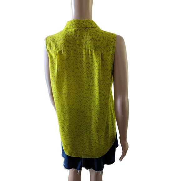 CAbi Sz S #3071 Chartreuse Reign Sleeveless Blouse Tank Ruffle Office Academia - Picture 4 of 8